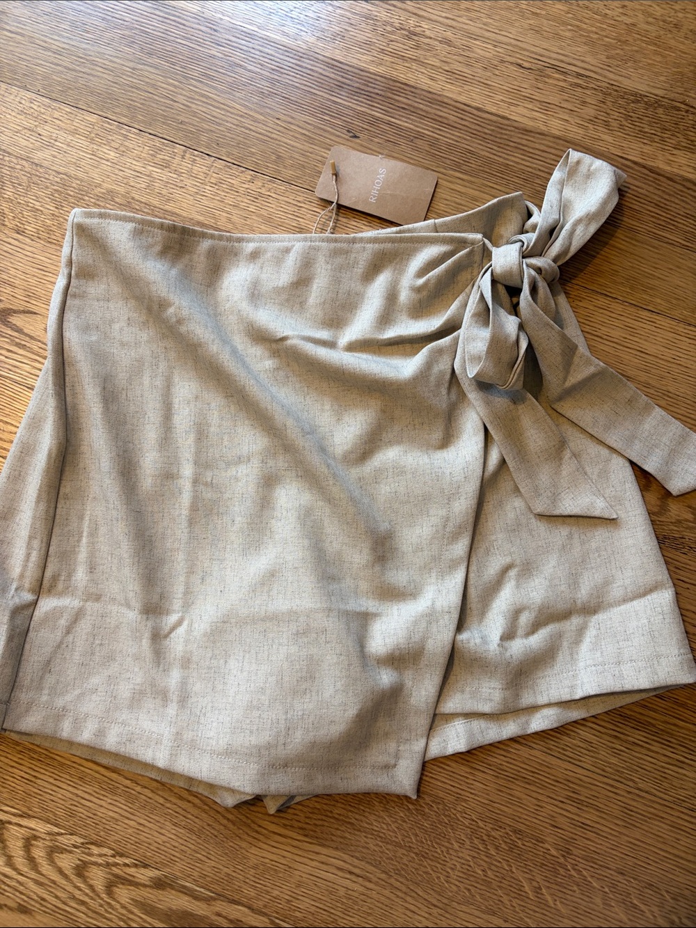 RIHOAS Beige Tie-Waist Skort